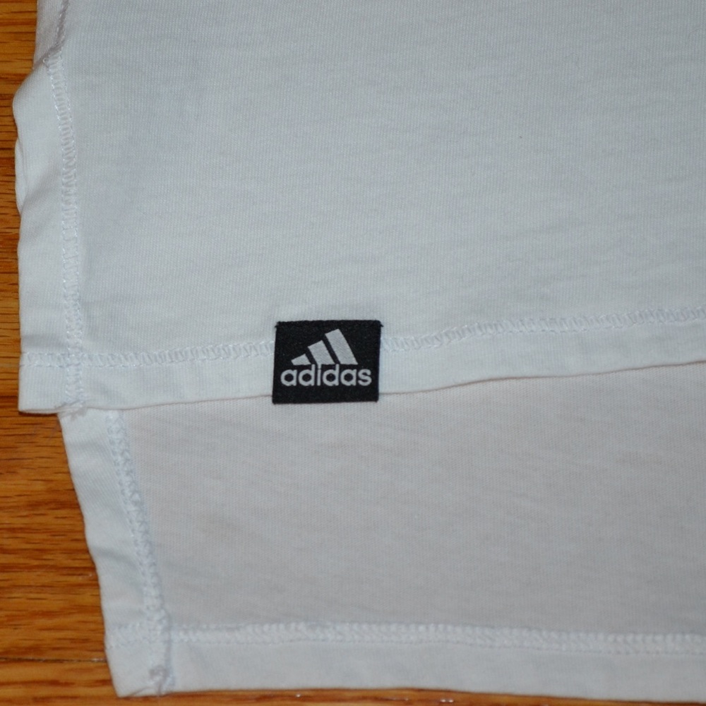 Youth girls Adidas shirts and shorts set, size S 7/8 - Picture 10 of 16
